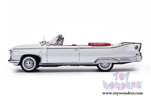 Sun Star Platinum - Plymouth Fury Open Convertible (1960, 1/18 scale die cast model car, Oyster White) 5403W