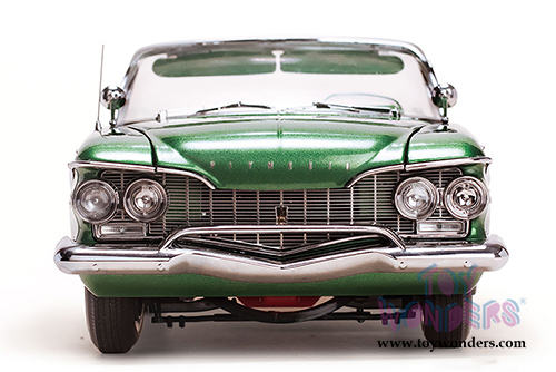 Sun Star Platinum - Plymouth Fury Open Convertible (1960, 1/18 scale diecast model car, Chrome Green) 5404
