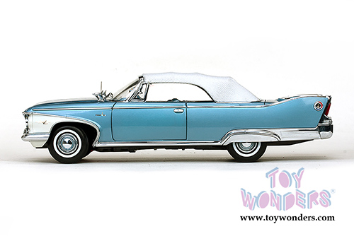 Sun Star Platinum - Plymouth Fury Closed Convertible (1960, 1/18 scale diecast model car, White/Twilight Blue Metallic) 5412