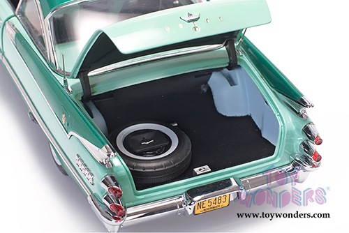Sun Star Platinum - Dodge Custom Royal Lancer Hardtop (1959, 1/18 scale diecast model car, Jade Poly/Aquamarine) 5483