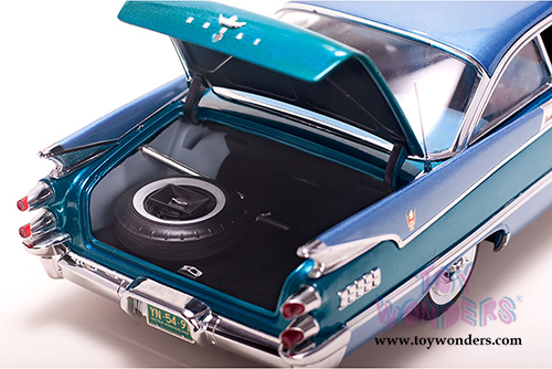 Sun Star Platinum - Dodge Custom Royal Lancer Hardtop (1959, 1/18 scale diecast model car, Star Sapphire/Frosted Turquoise) 5491