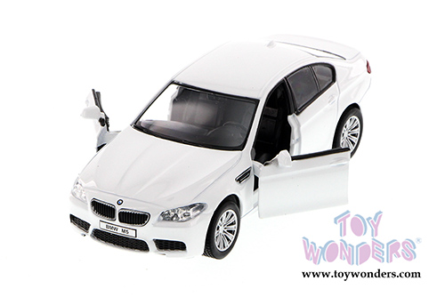 Showcasts Collectibles - BMW M5 Hard Top (5" diecast model car,  Matte Blue) 555004M