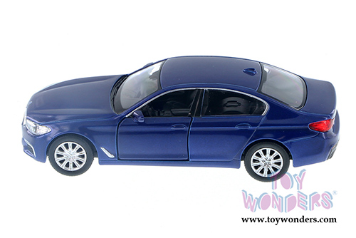 Showcasts Collectibles - BMW 550i Hardtop  (5" die cast model car, Asstd.) 555038