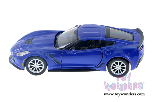 Showcasts Collectibles - Chevrolet&reg; Corvette&reg; C7 Hardtop  (5" diecast model car, Asstd.) 555039