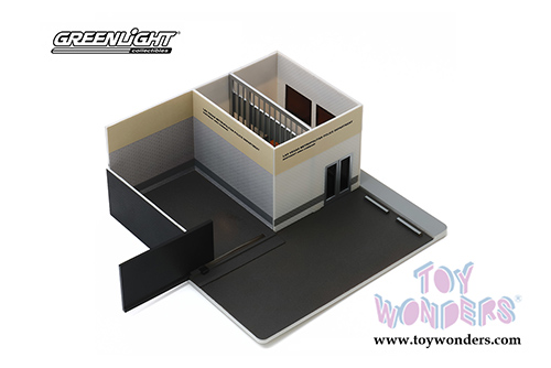 Greenlight Diorama - Mechanic's Corner Series 6 | Hot Pursuit Central Command Las Vegas Metropolitan Police Department (1/64 scale diecast/plastic model, Cream/Gray) 57063