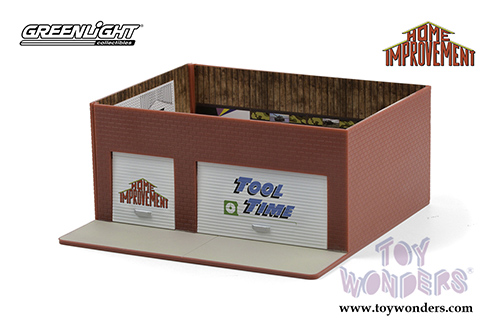 Greenlight Diorama - Mechanic's Corner Series 7 | Weekend Workshop Home Improvement (1/64 scale diecast/plastic model, Red) 57071