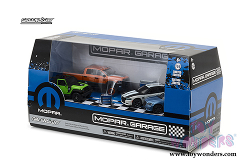 Greenlight Diorama - MOPAR Garage 6 pcs Set (1/64 scale diecast model car, Asstd.) 58041