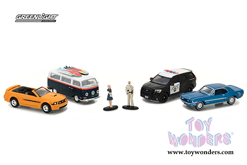 Greenlight Dioramas - Pacific Coast Highway Road Trip (1/64 scale diecast/plastic model, Asstd.) 58043