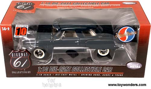 Highway 61 - Studebaker Commander Hard Top (1951, 1:18, Blue) 60109