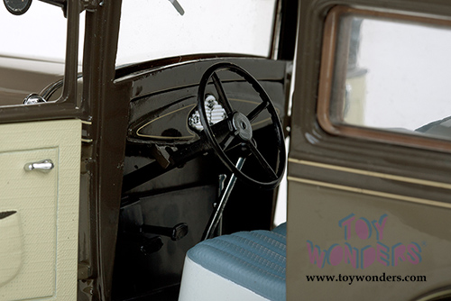 Sun Star Classic - Ford Model A Tudor Truck (1931, 1/18 scale diecast model car, Chicle Drab) 6100