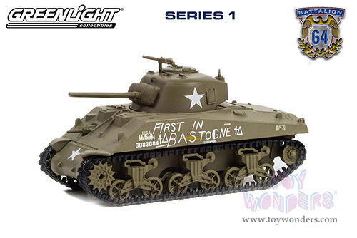 Greenlight - Battalion 64 Series 1 | M4 Sherman Tank "First in Bastogne" U.S. Army World War II (1941, 1/64 scale diecast model car, Green) 61010A/48