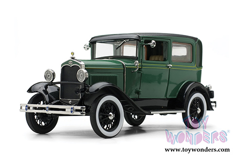 Sun Star Ford Classic - Ford Model A Tudor (1931, 1/18 scale diecast model car, Balsam Green/Vagabond Green) 6105GN