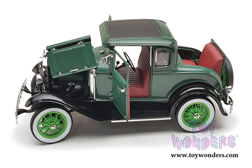 Sun Star Ford Classic - Ford Model A Coupe (1931, 1/18 scale diecast model car, Valley Green/Vagabond Green) 6136GN