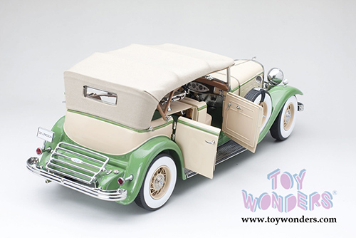 Sun Star Platinum - Ford Lincoln KB Top Up (1932, 1/18 scale diecast model car, Tan/Light Green) 6164