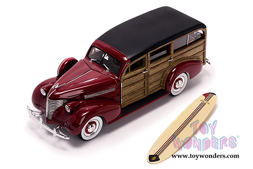 Sun Star USA - Chevrolet&reg; Woody Surf Wagon (1939, 1/18 scale diecast model car, Permanent Red) 6176