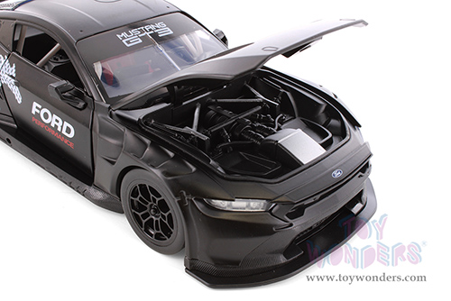 Showcasts® Collectibles - Ford Mustang GT3 (2024, 1/24 scale diecast model car, Asstd.) 661293D MAP: $19.99