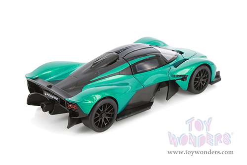 Showcasts® Collectibles - Aston Martin Valkyrie (2024, 1/24 scale diecast model car, Asstd.) 661298D MAP: $19.99