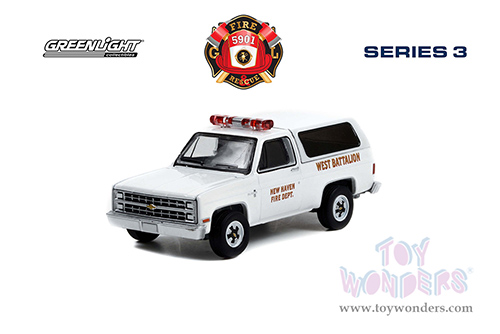 Greenlight - Fire & Rescue Series 3 | Chevrolet® K5 Blazer "New Haven Fire Department West Battalion" (Connecticut) (1985, 1/64 scale diecast model car, White) 67030D/48