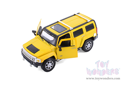 Showcasts® Collectibles - Hummer H3 (1/24 scale diecast model car, Asstd.) 68240D MAP: $19.99