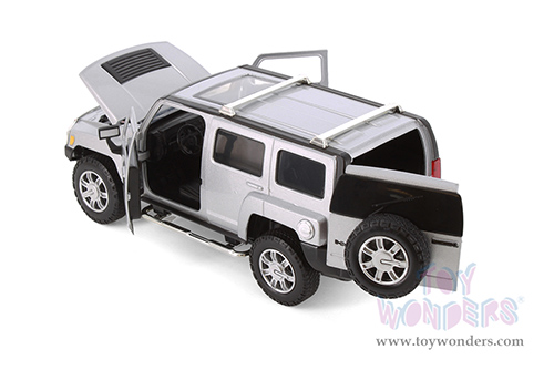 Showcasts® Collectibles - Hummer H3 (1/24 scale diecast model car, Asstd.) 68240D MAP: $19.99