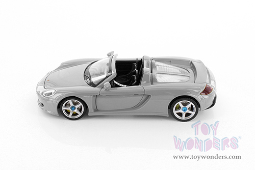 Showcasts® Collectibles - Porsche Carrera GT (1/24 scale diecast model car, Silver) 68242SV MAP: $22.99