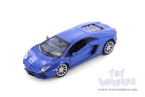 Showcasts® Collectibles - Lamborghini Aventador Coupé (1/24 scale diecast model car, Asstd.) 68254D MAP: $19.99