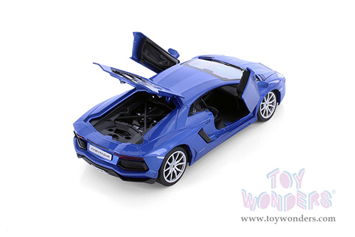 Showcasts® Collectibles - Lamborghini Aventador Coupé (1/24 scale diecast model car, Asstd.) 68254D MAP: $19.99