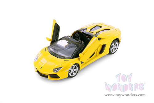 Showcasts® Collectibles - Lamborghini Aventador Coupé (1/24 scale diecast model car, Asstd.) 68254D MAP: $19.99