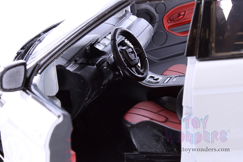 Showcasts Collectibles - Land Rover Range Rover Evoque HSE (1/24 scale diecast model car, Asstd.) 68258D