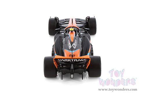 Showcasts® Collectibles - McLaren MCL60 F1 #81 Oscar Piastri & #4 Lando Norris "British GP" (2023) (1/24 scale diecast model car, Asstd.) 68287D MAP: $19.99