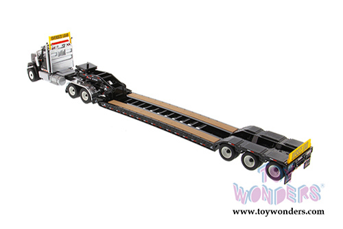 Diecast Masters - International&reg; HX520 SFFA Tandem Tractor with XL 120 Low-Profile HDG Trailer (1/50 scale diecast model car, Black) 71017