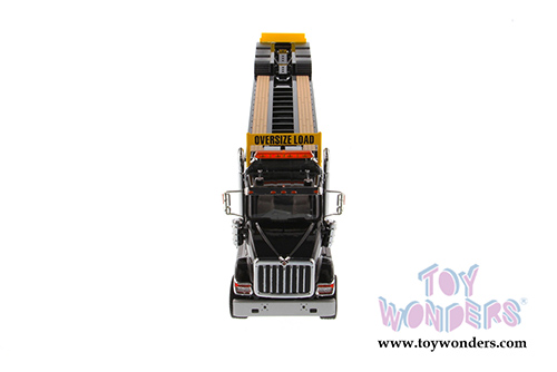 Diecast Masters - International&reg; HX520 SFFA Tandem Tractor with XL 120 Low-Profile HDG Trailer (1/50 scale diecast model car, Black) 71017