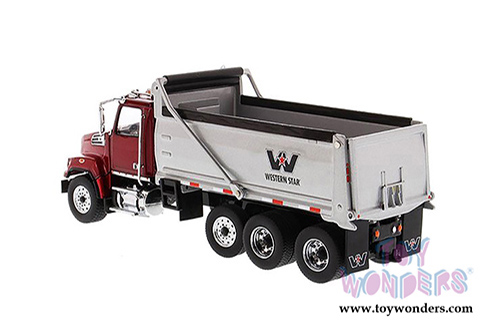 Diecast Masters - Western Star 4700 SFFA Dump Truck (1/50 scale diecast model car, Red/Silver) 71032