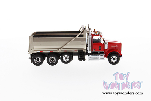 Diecast Masters - Western Star 4900 SFFA Dump Truck (1/50 scale diecast model car, Red/Matte Silver) 71067