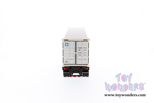 Diecast Masters - Peterbilt&reg; 579 UltraLoft Day Cab SBFA Truck Tractor with 40' Skeleton Trailer and MAERSK Sea Container (1/50 scale diecast model car, Silver/White) 71069