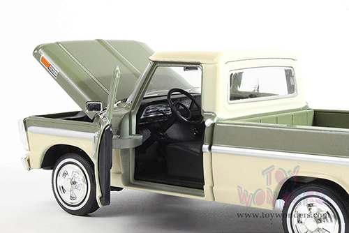 Showcasts® Collectibles - Ford F-100 Pickup (1969, 1/24 scale diecast model car, Cream/Green) 71315LGN MAP: $22.99