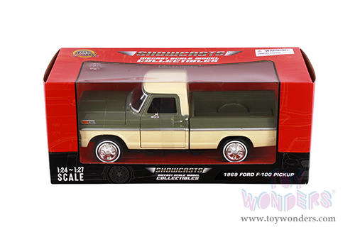 Showcasts® Collectibles - Ford F-100 Pickup (1969, 1/24 scale diecast model car, Cream/Green) 71315LGN MAP: $22.99