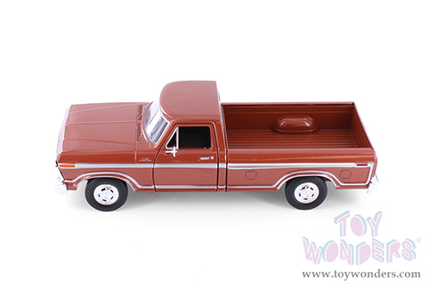 Showcasts® Collectibles - Ford F-150 Custom Pickup (1979, 1/24 scale diecast model car, Brown) 71346BR MAP: $22.99
