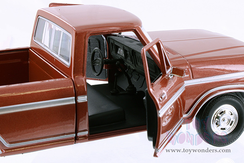 Showcasts® Collectibles - Ford F-150 Custom Pickup (1979, 1/24 scale diecast model car, Brown) 71346BR MAP: $22.99