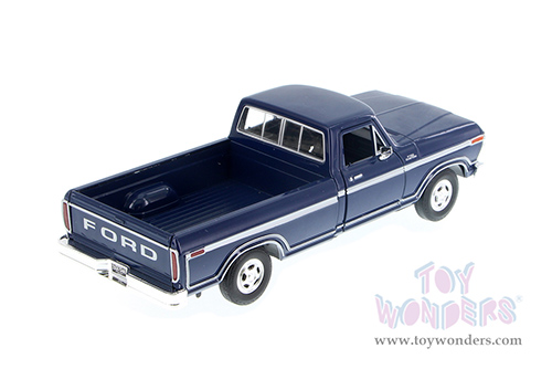 Showcasts® Collectibles - Ford F-150 Custom Pickup (1979, 1/24 scale diecast model car, Blue) 71346BU MAP: $22.99