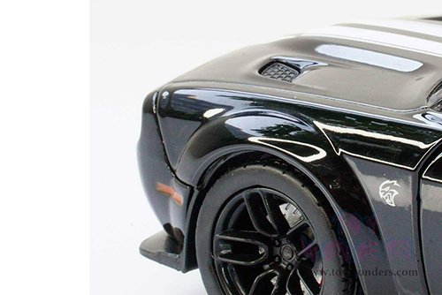 Showcasts® Collectibles - Dodge Challenger SRT Hellcat Widebody Hard Top (2018, 1/24 scale diecast model car, Black) 71350BK MAP: $22.99