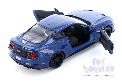 Showcasts® Collectibles - Ford Mustang GT Hardtop (2018, 1/24 scale diecast model car, Asstd.) 71352D MAP: $19.99
