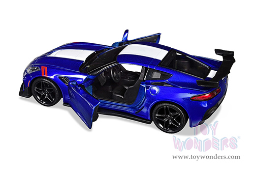 Showcasts® Collectibles - Chevrolet® Corvette® ZR1 Hardtop (2019, 1/24 scale diecast model car, Blue) 71356BU MAP: $22.99