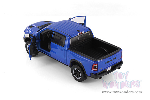 Showcasts® Collectibles - Ram 1500 Crew Cab Rebel Pickup Truck (2019, 1/27 scale diecast model car, Blue) 71358BU MAP: $22.99
