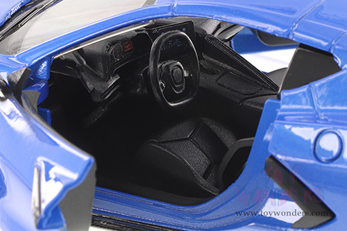 Showcasts® Collectibles - Chevrolet® Corvette® C8 Stingray Hardtop (2020, 1/24 scale diecast model car, Asstd.) 71360D MAP: $19.99