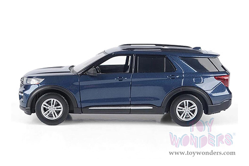 Showcasts®  Collectibles - Ford Explorer XLT (2022, 1/24 scale diecast model car, Blue) 71378BU MAP: $22.99