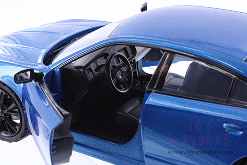 Showcasts® Collectibles - Dodge Charger SXT Hardtop (2023, 1/24 scale diecast model car, Green) 71387BU MAP: $22.99