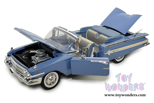 Motormax Timeless Classics - Chevy Impala Convertible (1960, 1/18 scale diecast model car, Blue) 73110TC/BU