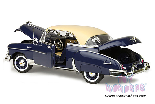 Motormax Timeless Classics -  Chevy Bel Air&reg; Hardtop (1950, 1/18 scale diecast model car, Blue) 73111TC/BU