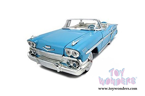 Motormax Timeless Classics - Chevy&reg; Impala&trade; Convertible (1958, 1/18 scale diecast model car, Blue) 73112TC/BU
